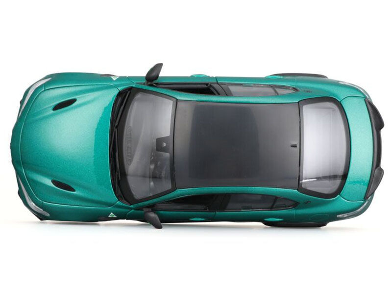 Bburago Alfa Romeo Giulia GTA 1:18 zelená metalíza